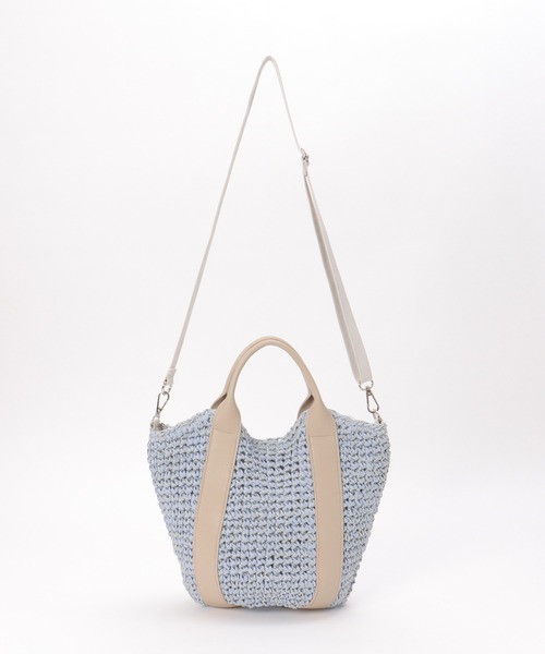 ikka（イッカ）の「【雑誌InRed6月号掲載】雑材カラー持ち手2WAYバッグ（ショルダーバッグ・レディース・ベージュ/ブラウン/グレー/ブルー・FREE）」の7枚目の写真