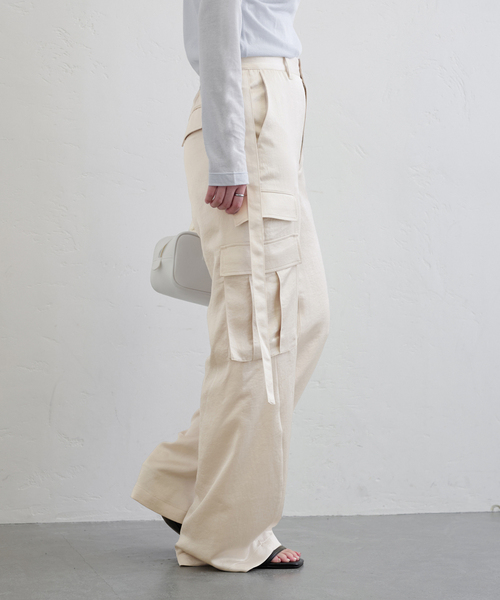 U by SPICK&SPAN（ユーバイスピックアンドスパン）の「サテンストリングロデオカーゴパンツ（カーゴパンツ・レディース・アイボリー・38/36）」の10枚目の写真