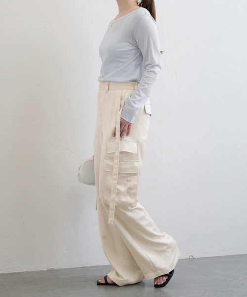 U by SPICK&SPAN（ユーバイスピックアンドスパン）の「サテンストリングロデオカーゴパンツ（カーゴパンツ・レディース・アイボリー・38/36）」の14枚目の写真