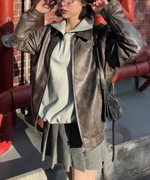 Gaphos （ガフォス）の「ボリュームネックハーフジップスウェット（スウェット・メンズ・イエロー/ブラック/グレー・1/2）」の15枚目の写真