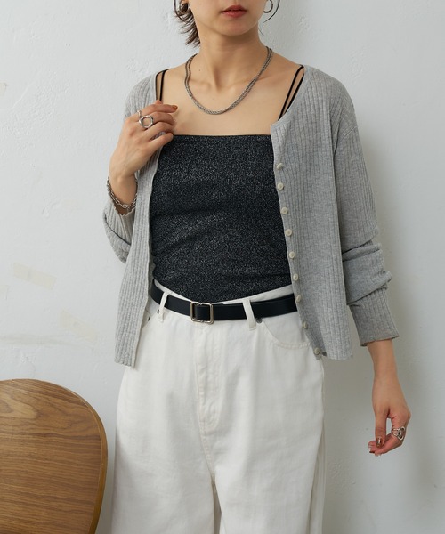 COLONY 2139（コロニートゥーワンスリーナイン）の「ラメフライスカップ付Wストラップキャミソール（キャミソール・レディース・ブルー/シルバー/ブラック/ピンクベージュ・SMALL/MEDIUM/LARGE）」の22枚目の写真