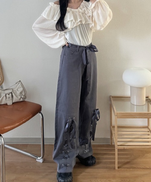 nemne store(ネンネストア)の「《Delfy》編み上げバギーパンツ(デニムパンツ・レディース・スミクロ/ピンク系・MEDIUM/SMALL)」の2枚目の写真