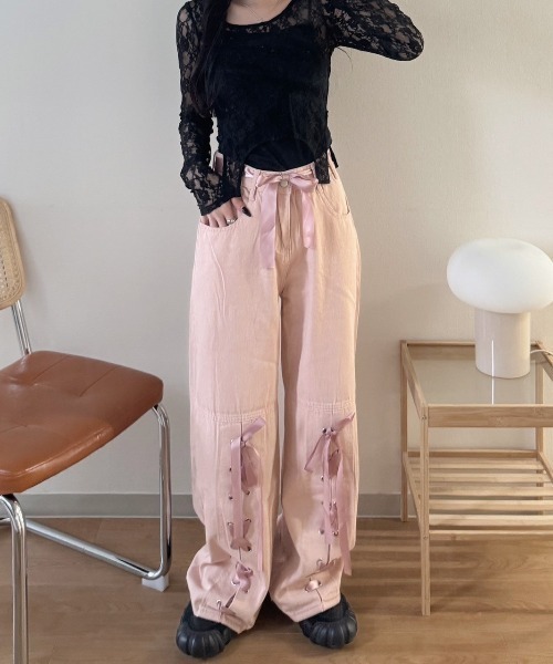 nemne store(ネンネストア)の「《Delfy》編み上げバギーパンツ(デニムパンツ・レディース・スミクロ/ピンク系・MEDIUM/SMALL)」の6枚目の写真