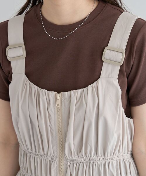 Sugar spoon（シュガースプーン）の「・SUGAR SPOON シャーリングジャンスカ（ジャンパースカート・レディース・ブラック/ライトベージュ/ピンク/チャコールグレー・FREE）」の18枚目の写真