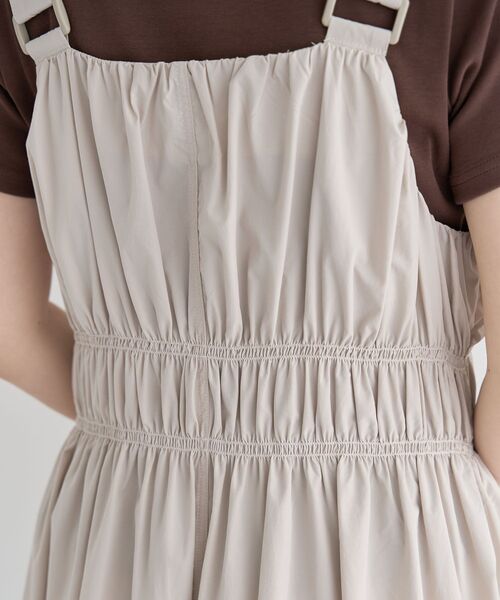 Sugar spoon（シュガースプーン）の「・SUGAR SPOON シャーリングジャンスカ（ジャンパースカート・レディース・ブラック/ライトベージュ/ピンク/チャコールグレー・FREE）」の22枚目の写真