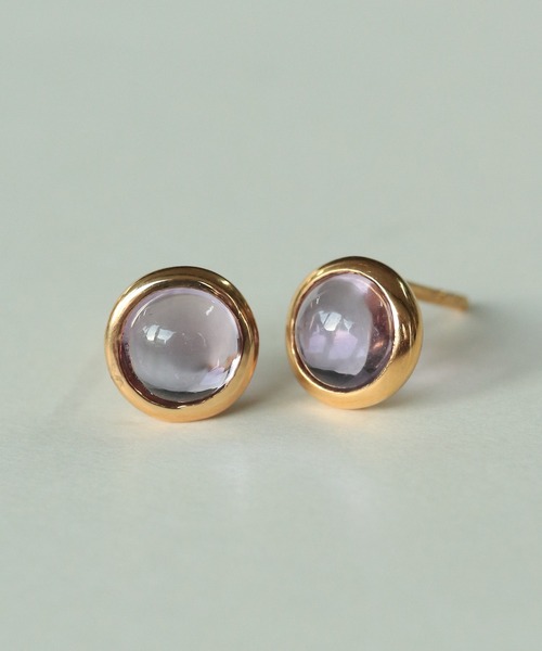 NOIR DE POUPEE（ノワールドプーペ）の「【WEB限定】天然石ラウンドカボションピアス（ピアス（両耳用）・レディース・ブラック系その他/イエロー/パープル/ブラック/イエロー系その他/レッド系その他/ホワイト系その他/パープル系その他/レッド/ホワイト・FREE）」の6枚目の写真