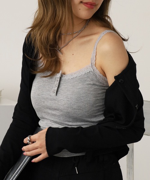 ROOPTOKYO(ループトウキョウ)の「Feminine Front Button Lace Camisole / フェミニンフロントボタンレースキャミソール 夏物 夏服(キャミソール・レディース・ブラック/ホワイト/グレー/グリーン/ピンク・FREE)」の18枚目の写真