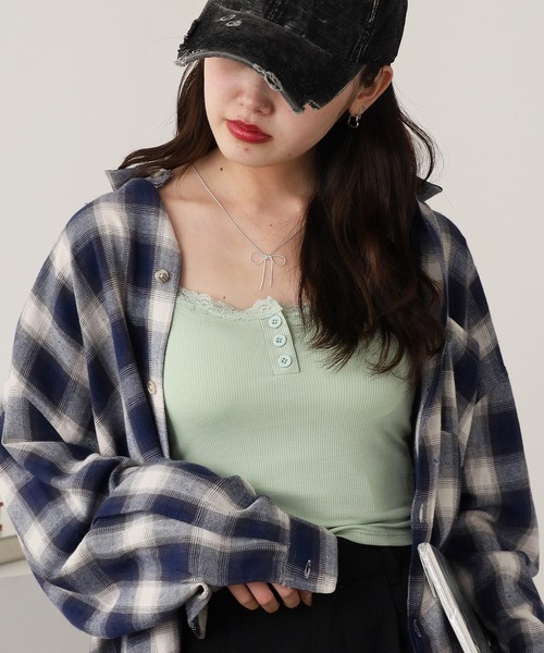 ROOPTOKYO(ループトウキョウ)の「Feminine Front Button Lace Camisole / フェミニンフロントボタンレースキャミソール 夏物 夏服(キャミソール・レディース・ブラック/ホワイト/グレー/グリーン/ピンク・FREE)」の21枚目の写真