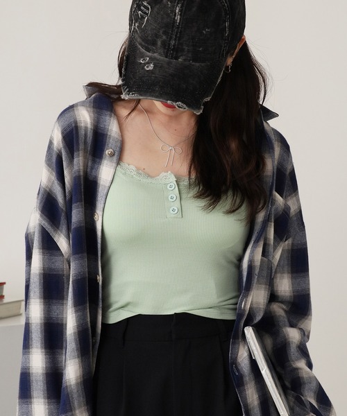 ROOPTOKYO(ループトウキョウ)の「Feminine Front Button Lace Camisole / フェミニンフロントボタンレースキャミソール 夏物 夏服(キャミソール・レディース・ブラック/ホワイト/グレー/グリーン/ピンク・FREE)」の22枚目の写真