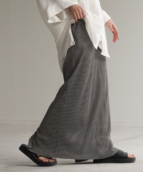 HUG.U（ハグユー）の「「セルフカット可能」 リブナロースカート（スカート・レディース・ブラック/ダークブラウン/ダークグレー/オリーブ/オフホワイト/グリーン/ブルー・M/L）」の3枚目の写真