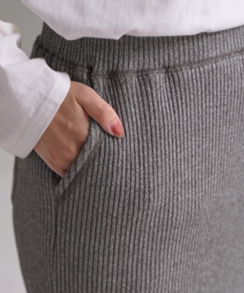 HUG.U（ハグユー）の「「セルフカット可能」 リブナロースカート（スカート・レディース・ブラック/ダークブラウン/ダークグレー/オリーブ/オフホワイト/グリーン/ブルー・M/L）」の19枚目の写真