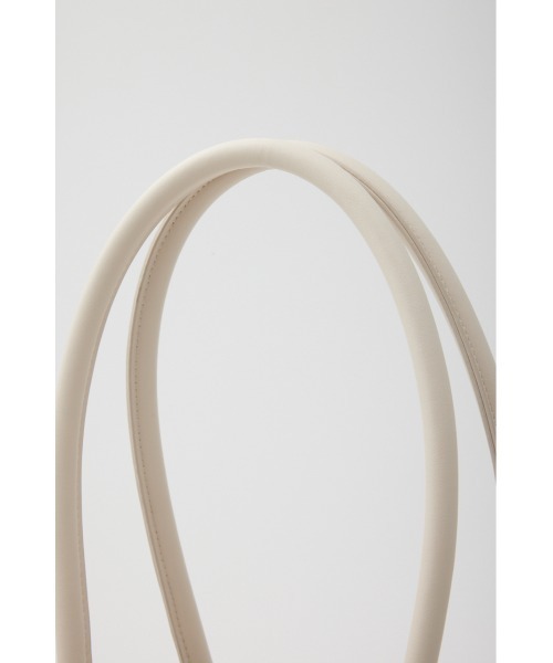 rienda(リエンダ)の「【WEB・一部店舗限定】WRRロゴフェイクレザートートバッグ(トートバッグ・レディース・マルチ/ブラック・FREE)」の6枚目の写真