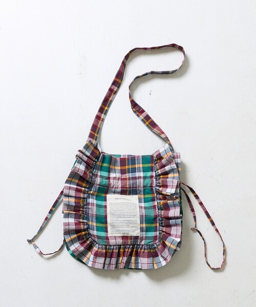 FREAK'S STORE（フリークスストア）の「THEATRE PRODUCTS × FREAK'S STORE/シアタープロダクツ 別注 マドラスチェック フリルショルダーバッグ（ショルダーバッグ・レディース・ネイビー/レッド/サックスブルー・ONE SIZE）」の13枚目の写真