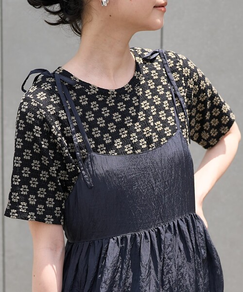 FREAK'S STORE（フリークスストア）の「フラワーストレッチ Tシャツ（Tシャツ/カットソー・レディース・ラベンダー/ブラック/オフホワイト・ﾌﾘ-）」の3枚目の写真