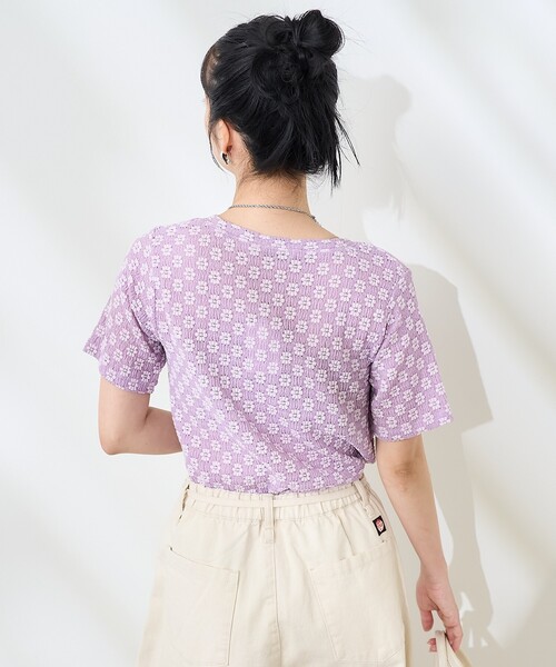FREAK'S STORE（フリークスストア）の「フラワーストレッチ Tシャツ（Tシャツ/カットソー・レディース・ラベンダー/ブラック/オフホワイト・ﾌﾘ-）」の22枚目の写真