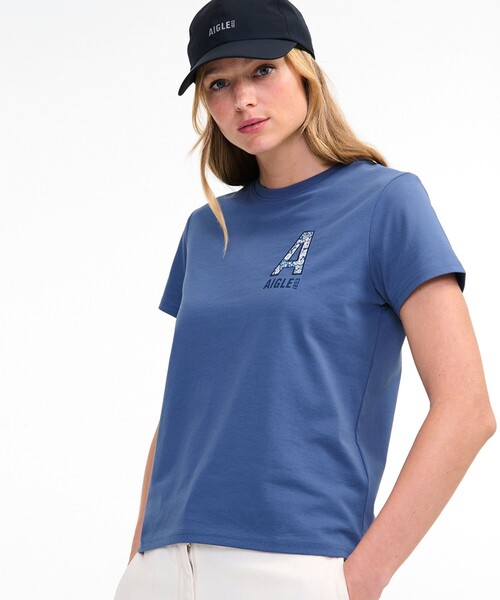 AIGLE(エーグル)の「UVカット 吸水速乾 リバティプリントロゴ半袖Tシャツ / フラワー 花柄(Tシャツ/カットソー・レディース・ホワイト/ブルー・S/M/XS/L)」の1枚目の写真