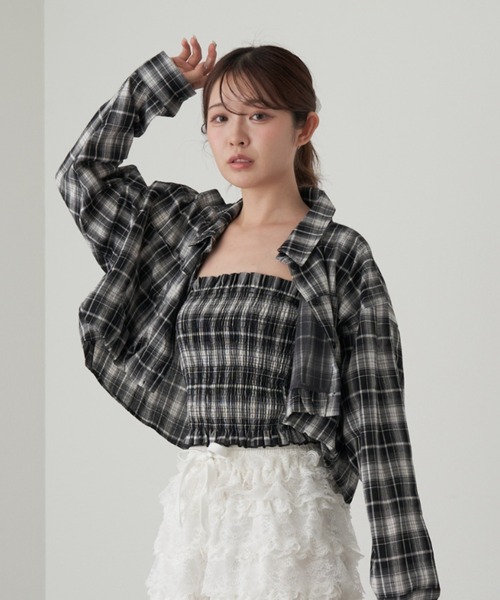 RAY CASSIN(レイカズン)の「チェックシャツボレロ(シャツ/ブラウス・レディース・グリーン/ブラック/ブルー・FREE)」の2枚目の写真