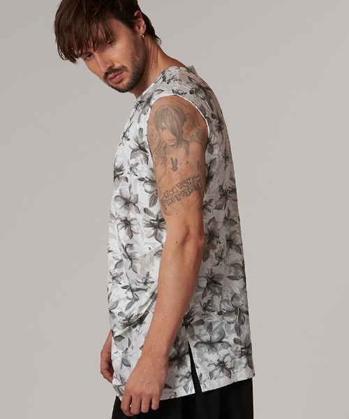 NO ID.（ノーアイディ）の「mta570-ﾄﾞﾚｰﾌﾟｽﾘｰﾌﾞﾚｽ-PO プルオーバー（タンクトップ・メンズ・ブラック/ホワイト・ONE SIZE）」の4枚目の写真