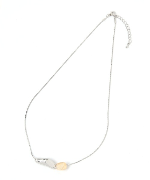 mysty woman（ミスティウーマン）の「メタルモチーフネックレス 495883（ネックレス・レディース・シルバー・FREE）」の4枚目の写真