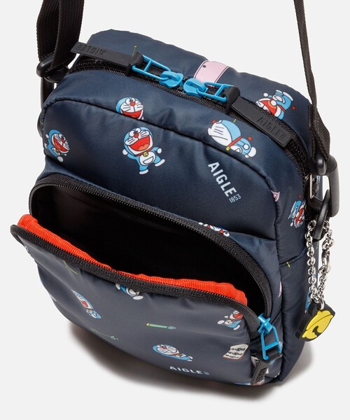 AIGLE（エーグル）の「【ドラえもん】 ひみつ道具 ショルダーポーチ（ショルダーバッグ・レディース・ダークネイビー・FREE）」の11枚目の写真