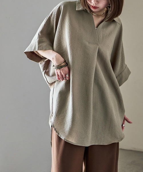 Fashion Letter(ファッションレター)の「スキッパーブラウス(シャツ/ブラウス・レディース・イエロー/チャコール/アイボリー/グレイッシュベージュ/ブラック・M)」の4枚目の写真