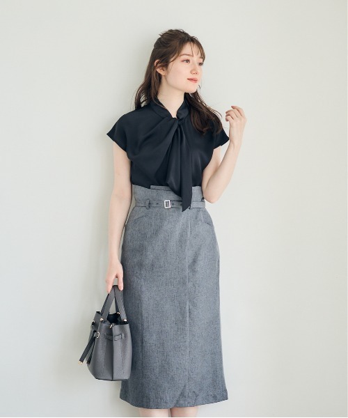 12Twelve Agenda（トゥエルブ　アジェンダ）の「ナローベルト付ハイウエストタイトスカート（スカート・レディース・ブルー/ブラック・M/S）」の11枚目の写真