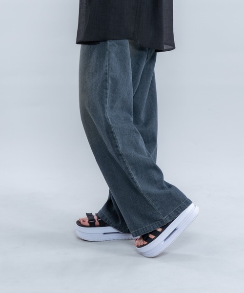 En serio TOKYO(エンソリオトーキョー)の「ワイドバギーデニムパンツ(その他パンツ・メンズ・ブルー/ブラック/ネイビー・MEDIUM/LARGE/X-LARGE/XX-LARGE)」の11枚目の写真
