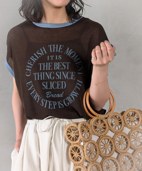 en CAnAF(エンカナフ)の「ロゴプリントリンガーTシャツ(Tシャツ/カットソー・レディース・オフホワイト/グレー/ブラウン・フリー)」の3枚目の写真
