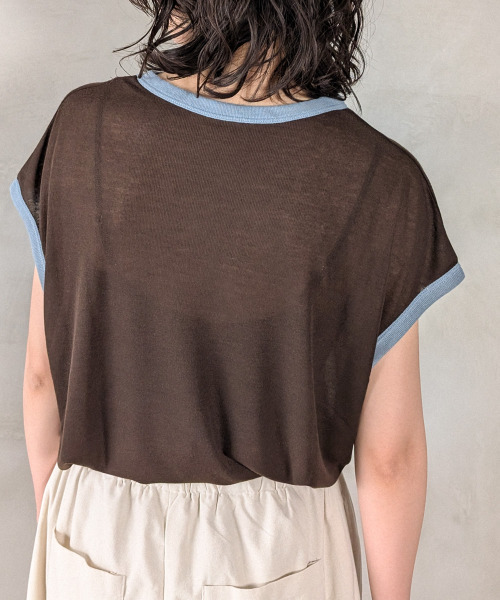en CAnAF(エンカナフ)の「ロゴプリントリンガーTシャツ(Tシャツ/カットソー・レディース・オフホワイト/グレー/ブラウン・フリー)」の18枚目の写真