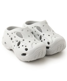 crocs（クロックス）の「crocs Caged Clog / クロックス ケージド クロッグ（サンダル・メンズ）」
