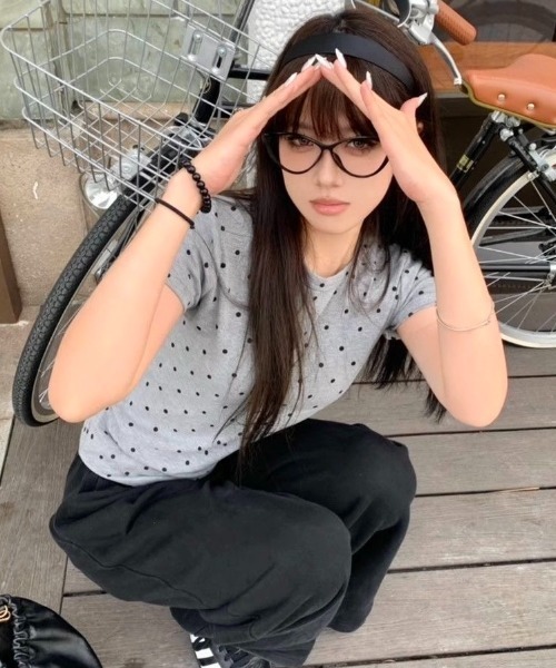 LADY LIKE(レディライク)の「ミニドット柄半袖Tシャツ(Tシャツ/カットソー・レディース・ホワイト/ブラック/グレー・M)」の17枚目の写真