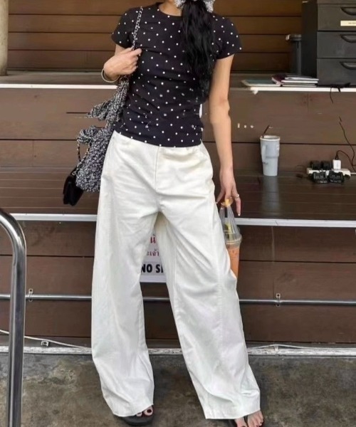 LADY LIKE(レディライク)の「ミニドット柄半袖Tシャツ(Tシャツ/カットソー・レディース・ホワイト/ブラック/グレー・M)」の5枚目の写真