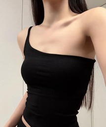 One-shoulder camisole / カップ付き ワンショルダー 華奢ストラップ キャミソール 秋物 秋服 2026年秋冬