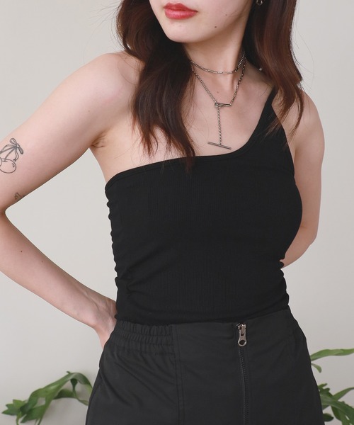 ROOPTOKYO(ループトウキョウ)の「One-shoulder camisole / カップ付き ワンショルダー 華奢ストラップ キャミソール(キャミソール・レディース・ホワイト/グレー/ブラック・FREE)」の18枚目の写真
