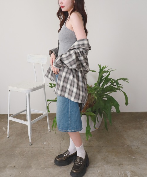 ROOPTOKYO(ループトウキョウ)の「One-shoulder camisole / カップ付き ワンショルダー 華奢ストラップ キャミソール(キャミソール・レディース・ホワイト/グレー/ブラック・FREE)」の10枚目の写真