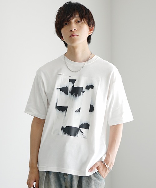 MinoriTY（マイノリティ）の「【MinoriTY】ソフトタッチ×厚手仕立て 油彩風ペンキプリントTシャツ メンズ 夏服（Tシャツ/カットソー・メンズ・オフホワイト/スミクロ・S/L/M）」の9枚目の写真