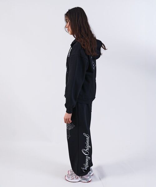 SEQUENZ（シークエンズ）】CROSS RHINE STONE ZIP P/K / パーカー