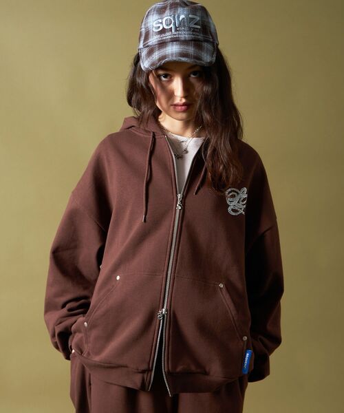 SEQUENZ（シークエンズ）】CROSS RHINE STONE ZIP P/K