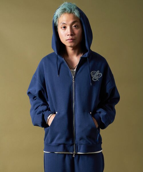 STONE  ブルーグレー パーカー SEQUENZ（シークエンズ）】CROSS RHINE STONE ZIP P/K