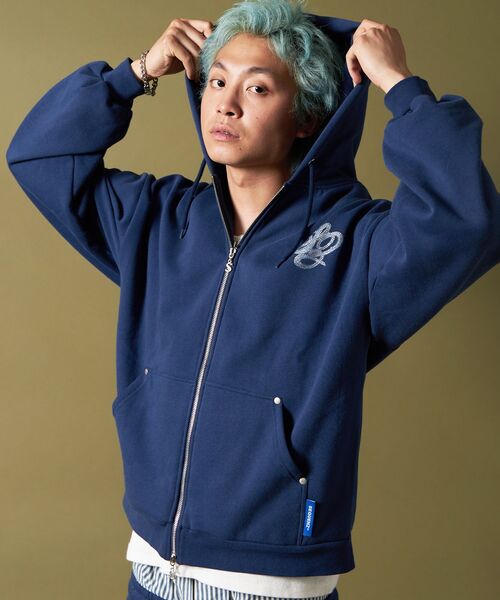 SEQUENZ（シークエンズ）】CROSS RHINE STONE ZIP P/K