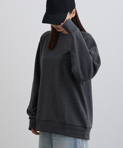 ADDITION STORE（アディションストア）の「【ADDITION STORE】アディダス コンバットスポーツ ロゴ刺繍クルーネックスウェット(ミニ裏毛）（スウェット・レディース・チャコールグレー/グリーン/ブラック・MEDIUM/LARGE）」の14枚目の写真