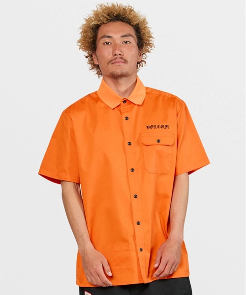 VOLCOM(ボルコム)の「【VOLCOM/ボルコム】Tokyo True Featured Artist Yusuke Pocket Short Sleeve Shirt/バックグラフィックプリント半袖シャツ(シャツ/ブラウス・メンズ・オレンジ・MEDIUM/LARGE/X-LARGE)」の4枚目の写真