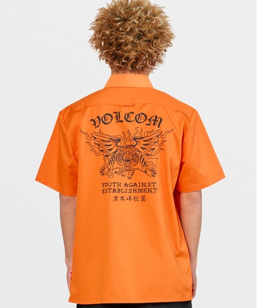VOLCOM(ボルコム)の「【VOLCOM/ボルコム】Tokyo True Featured Artist Yusuke Pocket Short Sleeve Shirt/バックグラフィックプリント半袖シャツ(シャツ/ブラウス・メンズ・オレンジ・MEDIUM/LARGE/X-LARGE)」の5枚目の写真