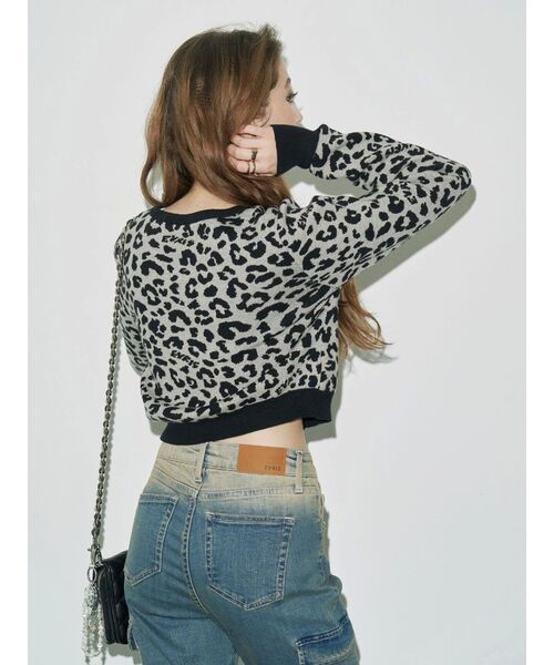 EVRIS（エヴリス）の「オリジナルレオパードカーディガン（カーディガン/ボレロ・レディース・ブラック/ブルー・FREE）」の6枚目の写真
