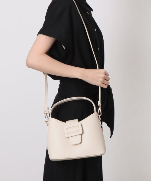 cache cache(カシュ カシュ)の「カシュカシュ cachecache / クルミベルト2wayスクエアバッグ(ショルダーバッグ・レディース・レオパード/ブラック/アイボリー・FREE)」の2枚目の写真