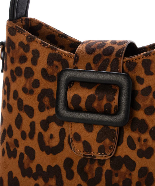 cache cache(カシュ カシュ)の「カシュカシュ cachecache / クルミベルト2wayスクエアバッグ(ショルダーバッグ・レディース・レオパード/ブラック/アイボリー・FREE)」の5枚目の写真