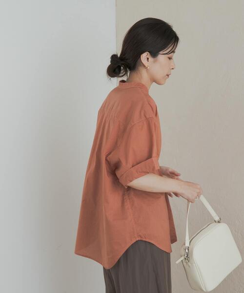 URBAN RESEARCH DOORS（アーバンリサーチドアーズ）の「製品染めロールスリーブブラウス（シャツ/ブラウス・レディース・カーキ/グレー系その他/オレンジ・MEDIUM）」の15枚目の写真