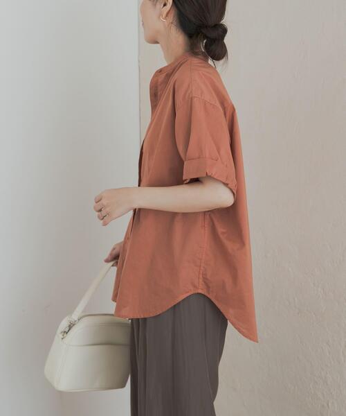 URBAN RESEARCH DOORS（アーバンリサーチドアーズ）の「製品染めロールスリーブブラウス（シャツ/ブラウス・レディース・カーキ/グレー系その他/オレンジ・MEDIUM）」の17枚目の写真