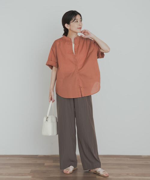 URBAN RESEARCH DOORS（アーバンリサーチドアーズ）の「製品染めロールスリーブブラウス（シャツ/ブラウス・レディース・カーキ/グレー系その他/オレンジ・MEDIUM）」の19枚目の写真