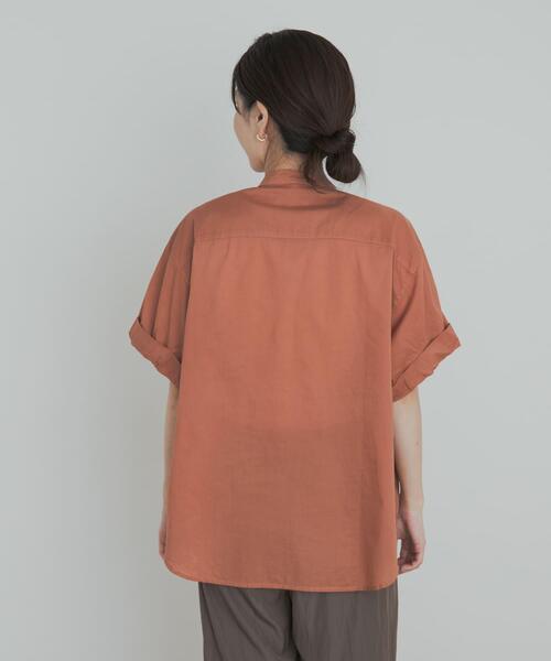 URBAN RESEARCH DOORS（アーバンリサーチドアーズ）の「製品染めロールスリーブブラウス（シャツ/ブラウス・レディース・カーキ/グレー系その他/オレンジ・MEDIUM）」の22枚目の写真